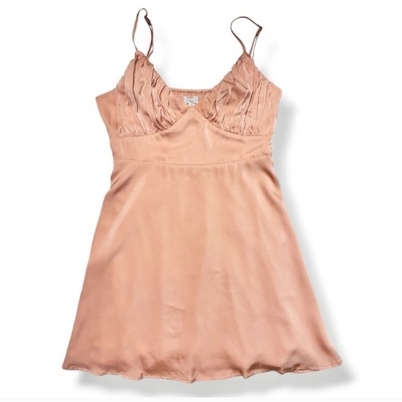 ENDLESS BLU Satin Ruched Mini Skater Dress in Apricot Orange Size Medium - Picture 10 of 11